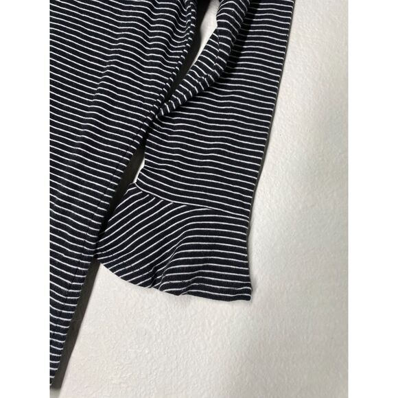 Lauren RL Black White Stripe Crew Neck Tunic Top Womens Size M 3/4 Bell Sleeve - Picture 2 of 5